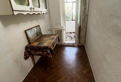 Garsoniera Burdujeni de vanzare - 3