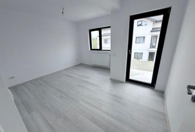 Casa la cheie P+1+M. 7 camere. Pozitie stradala - 20
