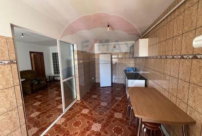 Apartament 3 camere în zona Sud-Vest ROMPETROL - 8