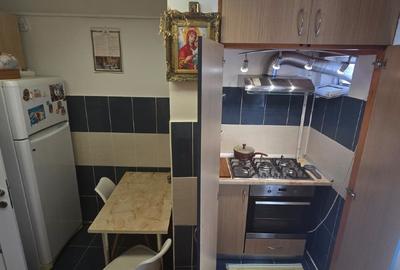 Apartament de vanzare cu 2 camere, Cartier Prundu, et 4/4 - 2