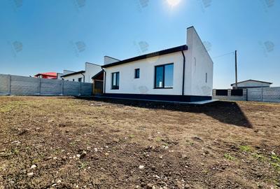 Casă individuală parter - 4 camere - 2 bai  Comuna Berceni  GATA DE MUTAT! - 3