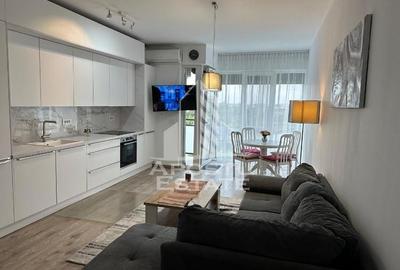 Apartament cu 3 camere, 2 bai, loc de parcare, bloc nou, zona Soarelui - 1