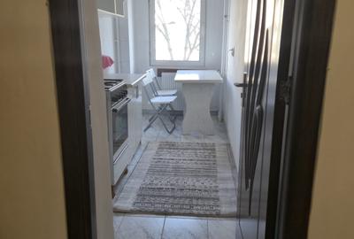 Timpuri Noi, garsoniera, 5 minute metrou, etaj 2, pret negociabil - 7