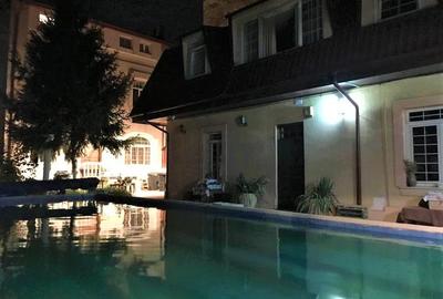 Corp vila, ideal locuinta, cu piscina si curte proprie in centru, Bucuresti - 33