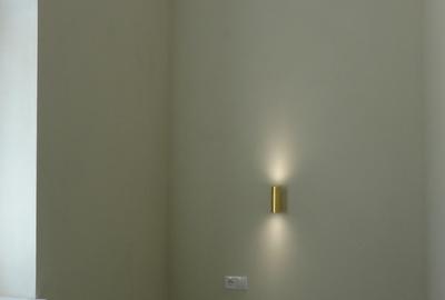 Apartament in casa recent renovat , parcare in curte, zona centrala - 7