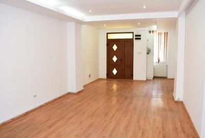 3 Camere 98mp Zona Ultracentrală Lângă Biserica Greacă - 5