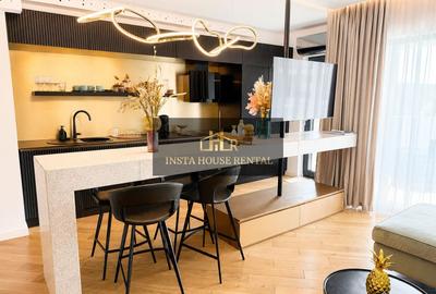 Apartament cu 2 camere semidecomandat, mobilat în P-ța Victoriei