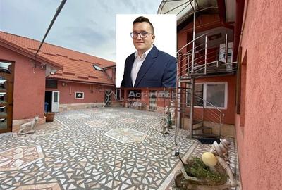 Casă individuală cu 15 camere în Sud