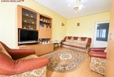 Apartament cu 2 camere de vanzare zona Vest- Tulcea - 1