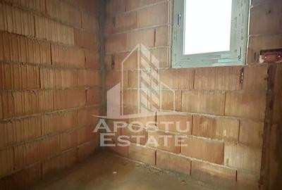 Duplex despartit prin baie si hol cu 3 dormitoare si dressing in Giroc - 8