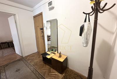 Apartament cu 2 camere decomandat | Complexul Studentesc - 12