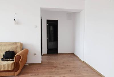 Apartament 2 camere Podu Ros, etaj intermediar, mutare imediata - 3