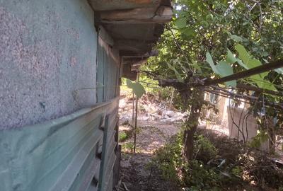 Teren zona Km 4/5 -  suprafata 300 mp (deschidere 15.3 ml ) - 1