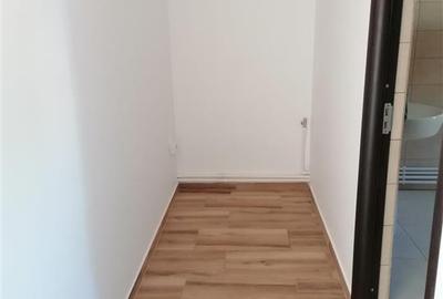 Casa /Vila de inchiriat Bucium - 850 euro - 14