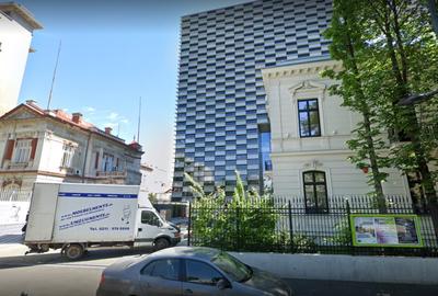 Spațiu de birou privat pentru 1 persoană în Regus Primavera - 1