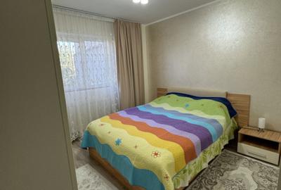 Apartament 4 cam, cf 1 dec, et 2/8, zona 9 Mai- Piata - 9
