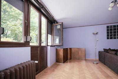 Apartament Romana, Caderea Bastiliei - 4