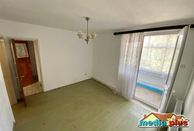 Vânzare apartament 2 camere, etaj 2, două balcoane – Micro 16 - 1