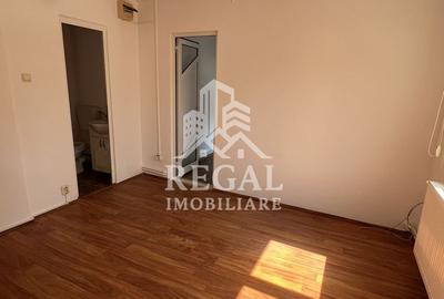 PRET NOU - Spațiu comercial de vânzare – Zona Micro 5 - 2
