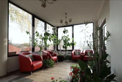 De vânzare – Pensiune activă, Iasi - 1