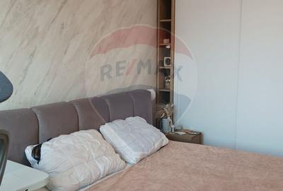 Apartament cu 3 camere de vanzare, centrala proprie - Mihai Bravu - 9