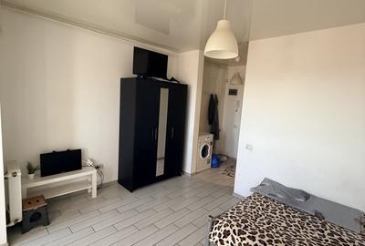 Inchirierz Garsoniera  Militari Residence - 1