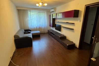 Proprietar, inchiriez 3 camere, 2/8, Rahova, Dumbrava Noua nr12, mobilat, utilat - 1