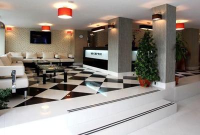 Hotel 4 stele Catedrala Neamului - 4