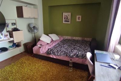 Apartament cu 2 camere decomandat, etajul 3/4, zona Nicolina - 3