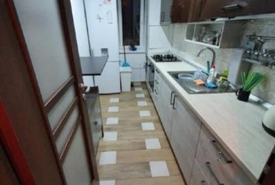 Vând apartament 2 camere Sector 5/Sirenelor - 9