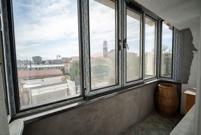 Apartament cu 4 camere de vânzare în zona Central - 4