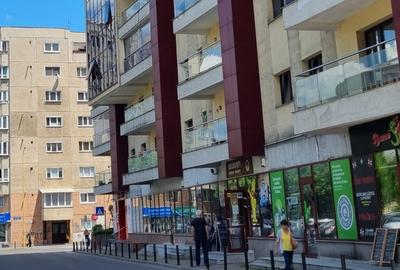 Proprietar, inchiriez spatiu comercial - 6