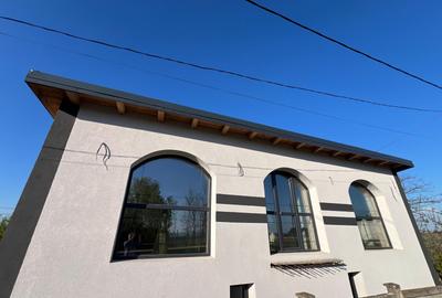 Spatiu comercial si 2 apartamente - 15