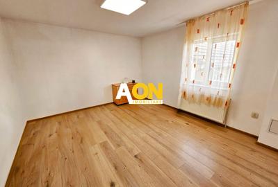 Casa 10 camere, 878 mp teren, toate utilitatile, Barabant - 8