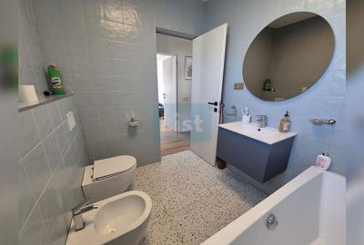 Casa superba la cheie, strada privata, central Dezmir. - 34