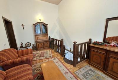 Apartament cu 2 camere decomandat, mobilat în Ultracentral