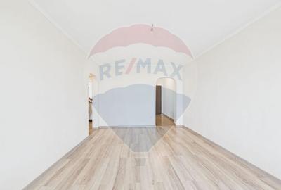 Apartament 3 camere decomandat, renovat - Metrou Lujerului - 2