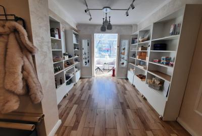 Spațiu comercial, 200 mp în Moșilor