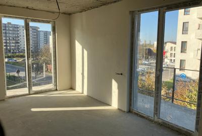 Vand apartament cu 2 camere in constructie  zona Tractoru -Coresi