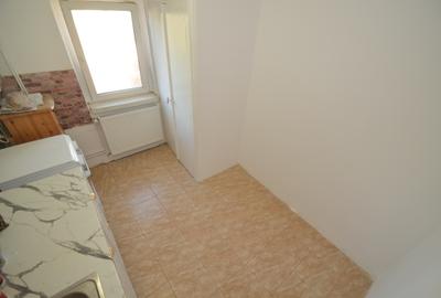 Apartament cu 2 camere cu centrala proprie - 11