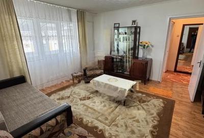 Vând apartament 2 camere mobilat. - 5
