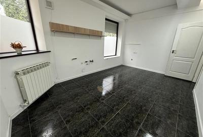 Vila de inchiriat - Ultracentral, Spatiu versatil pentru locuinta, birouri sau a - 17