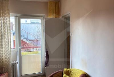 Vanzare garsoniera Zorilor, Pasteur, etaj 3 - 3