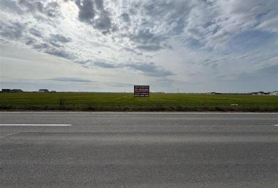 Teren intravilan 5.233 mp, D=16 ml, STRADA PRINCIPALA,zona ONASIS - 13