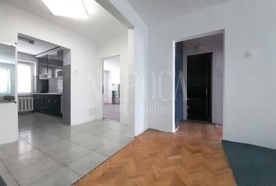 Apartament 4 camere de vanzare in Dragos Voda Oradea, Oradea