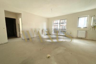 Apartament cu 3 camere semidecomandat în Florești