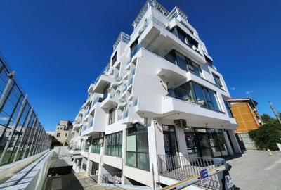 Apartament cu 3 camere decomandat în Calea Călărașilor