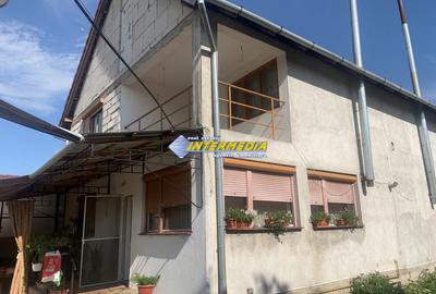 Casa de vanzare 5 camere teren aferent 1410 mp cu toate utilitatile zona Oarda - 3