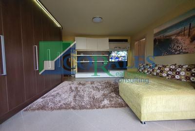Complex. Etaj 1. Renovat complet. - 3