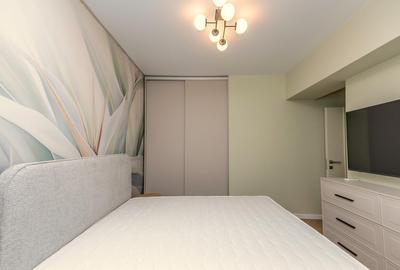 Famous and NEW Tomis Tower apartment with underground parking - 8